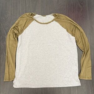 Two-Tone Green and Grey Long Sleeve Shirt